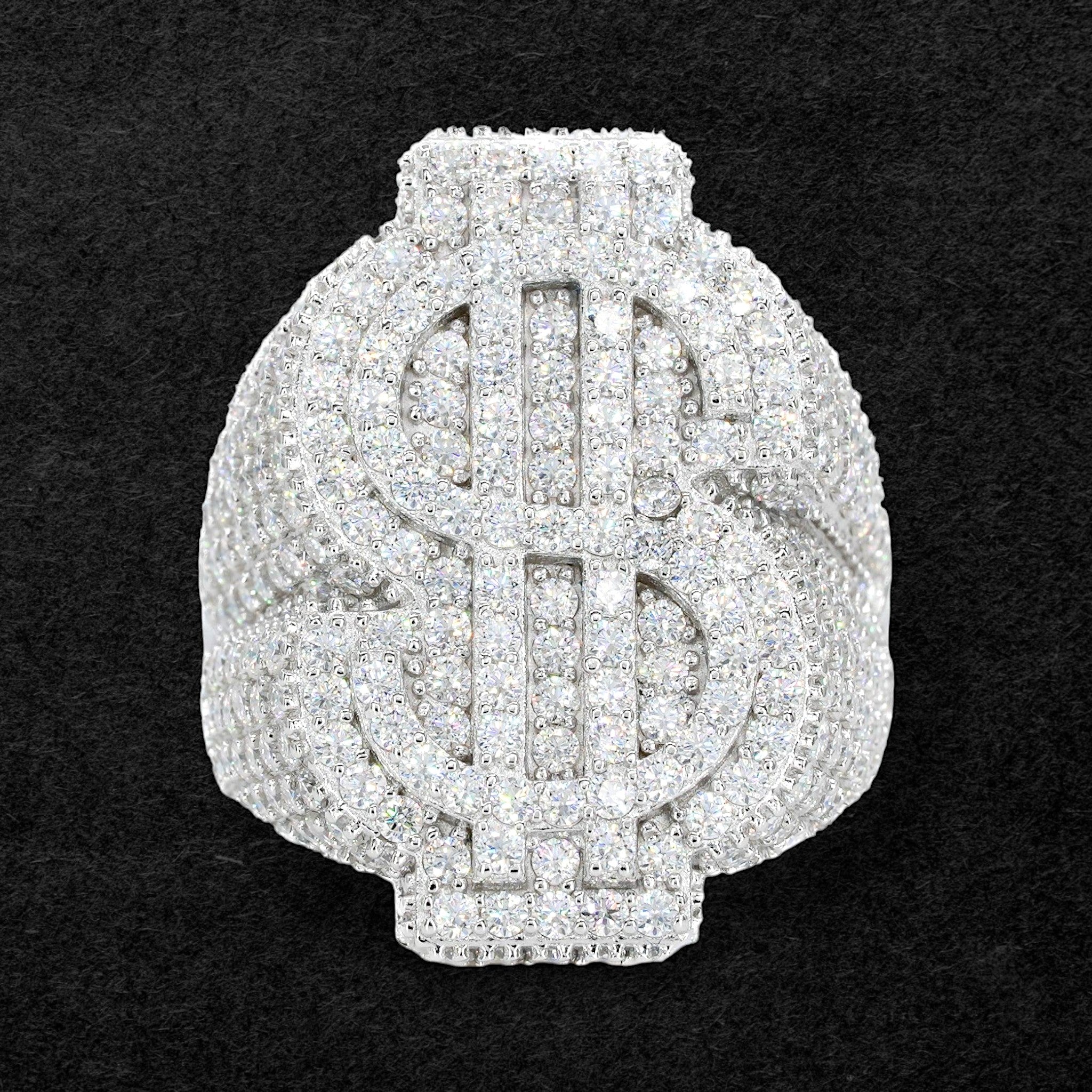 Luxury Moissanite Dollar Diamond Ring