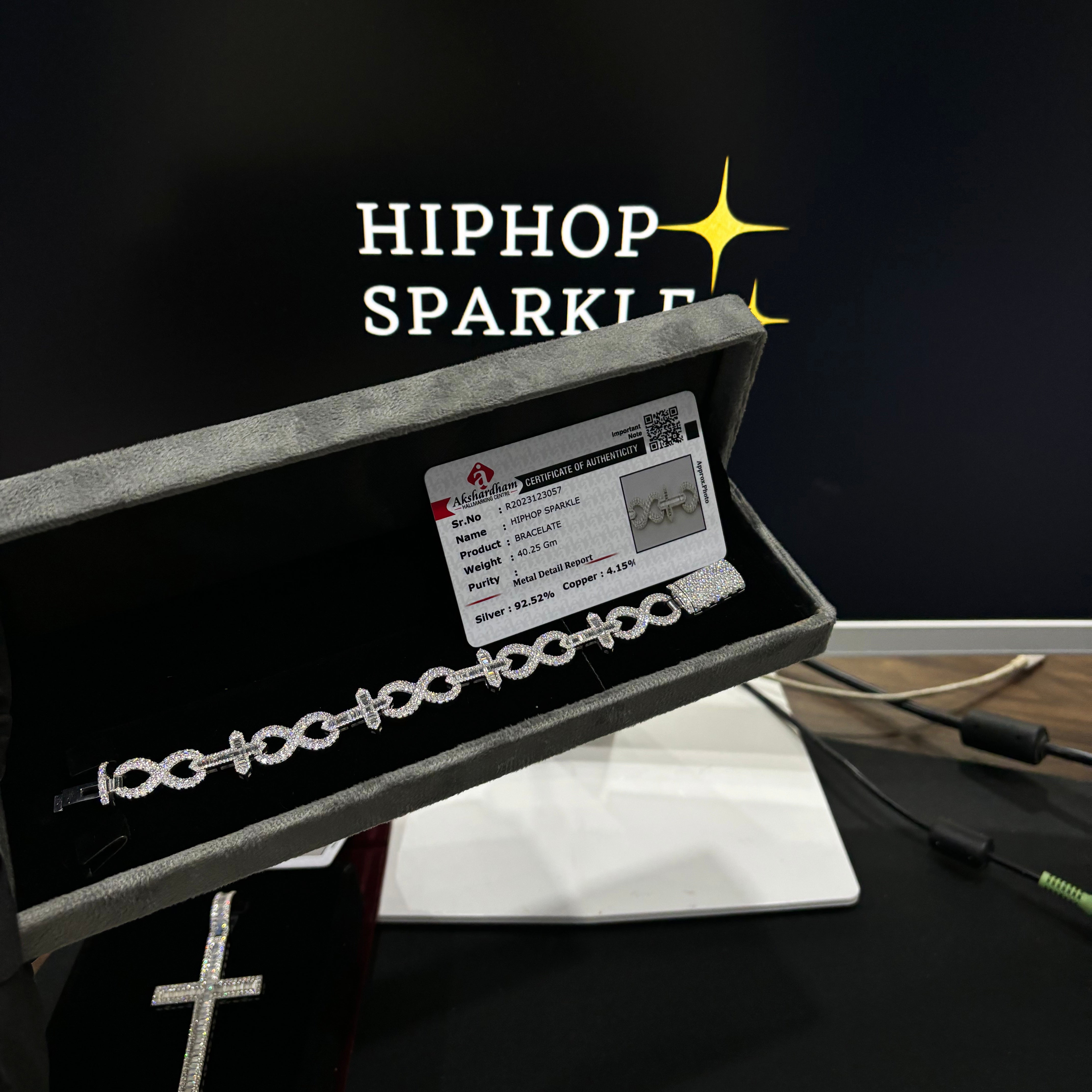 Moissanite Hip Hop Jewelry with Diamond Finish