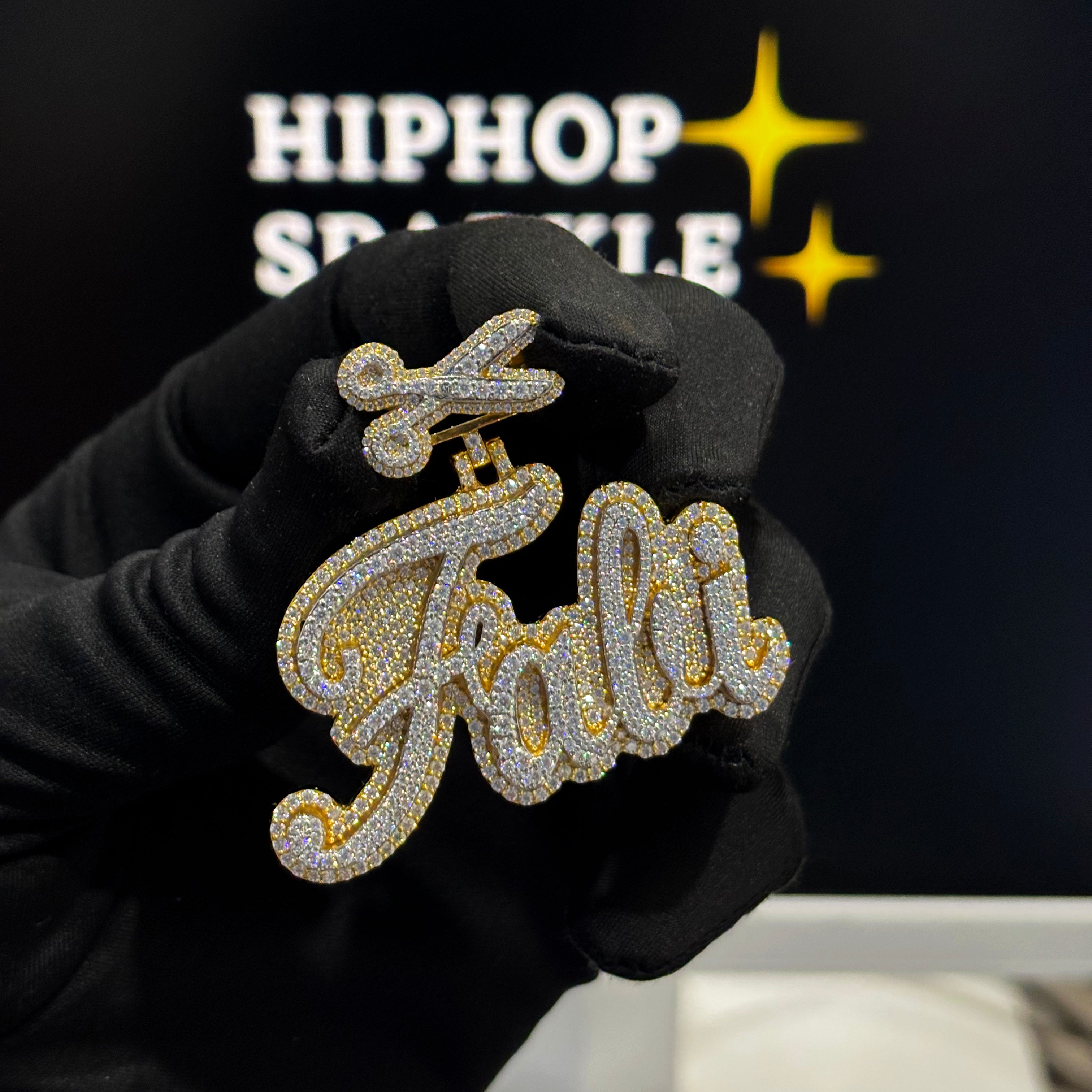 Fabi custom name pendant with scissor-shaped iced bail in two-tone white and yellow gold with moissanite stones – Hip Hop Sparkle