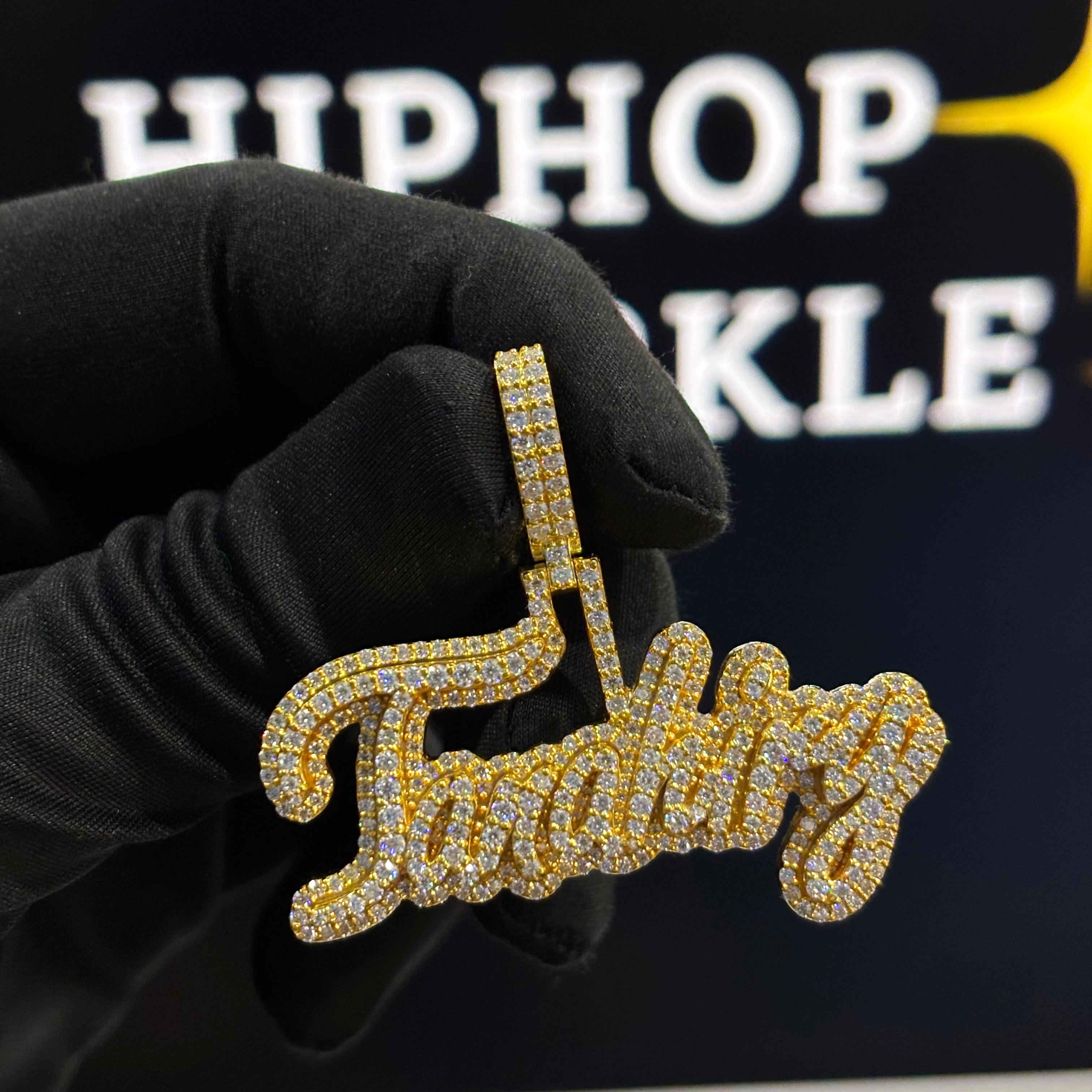 Tanahiry custom name pendant, 925 silver with 14K gold plating, iced out with VVS moissanite diamonds, 2 inch hip hop jewelry.