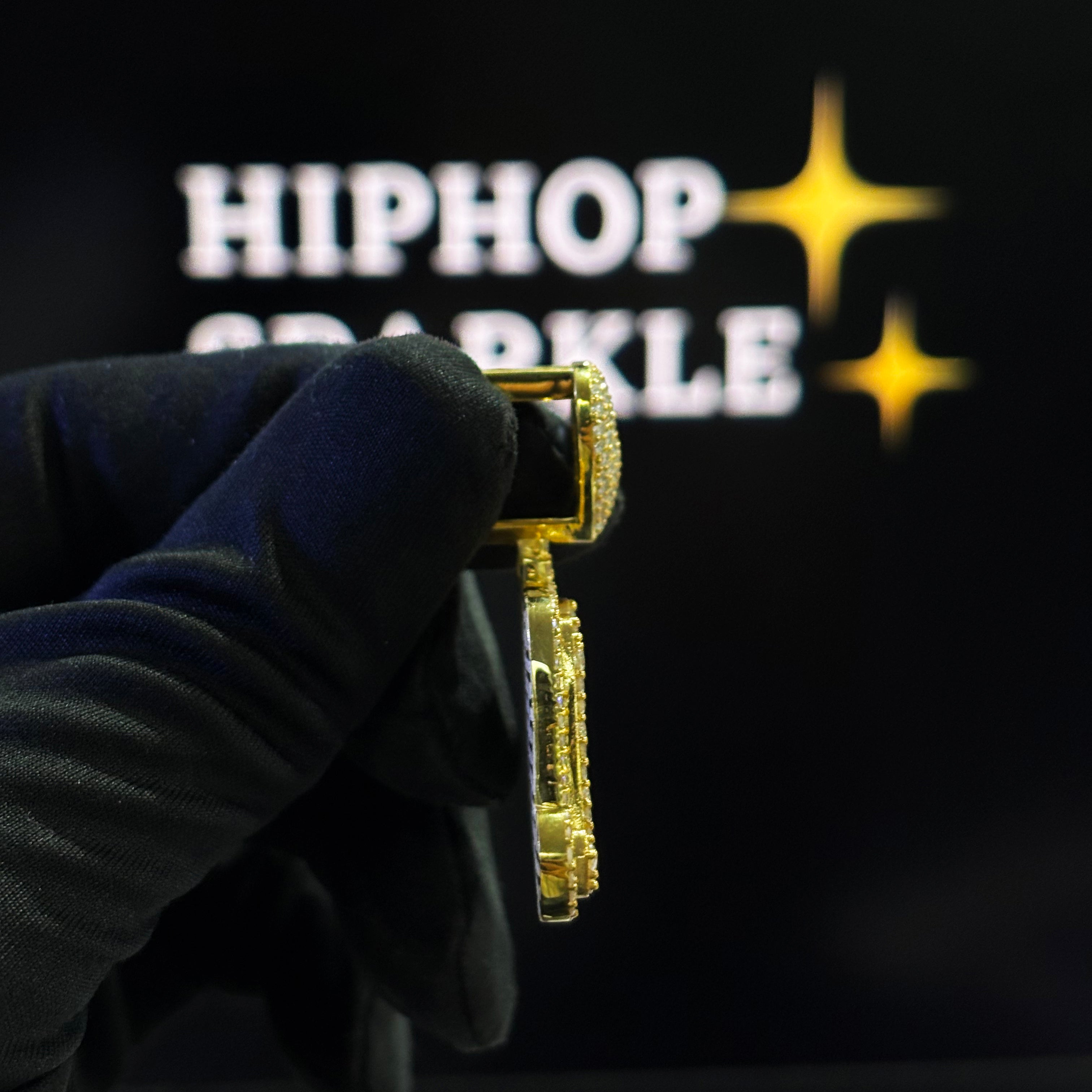 Michi Custom Name Pendant – 14K Gold Plated Iced Out with VVS Moissanite & Heart Bail (2")