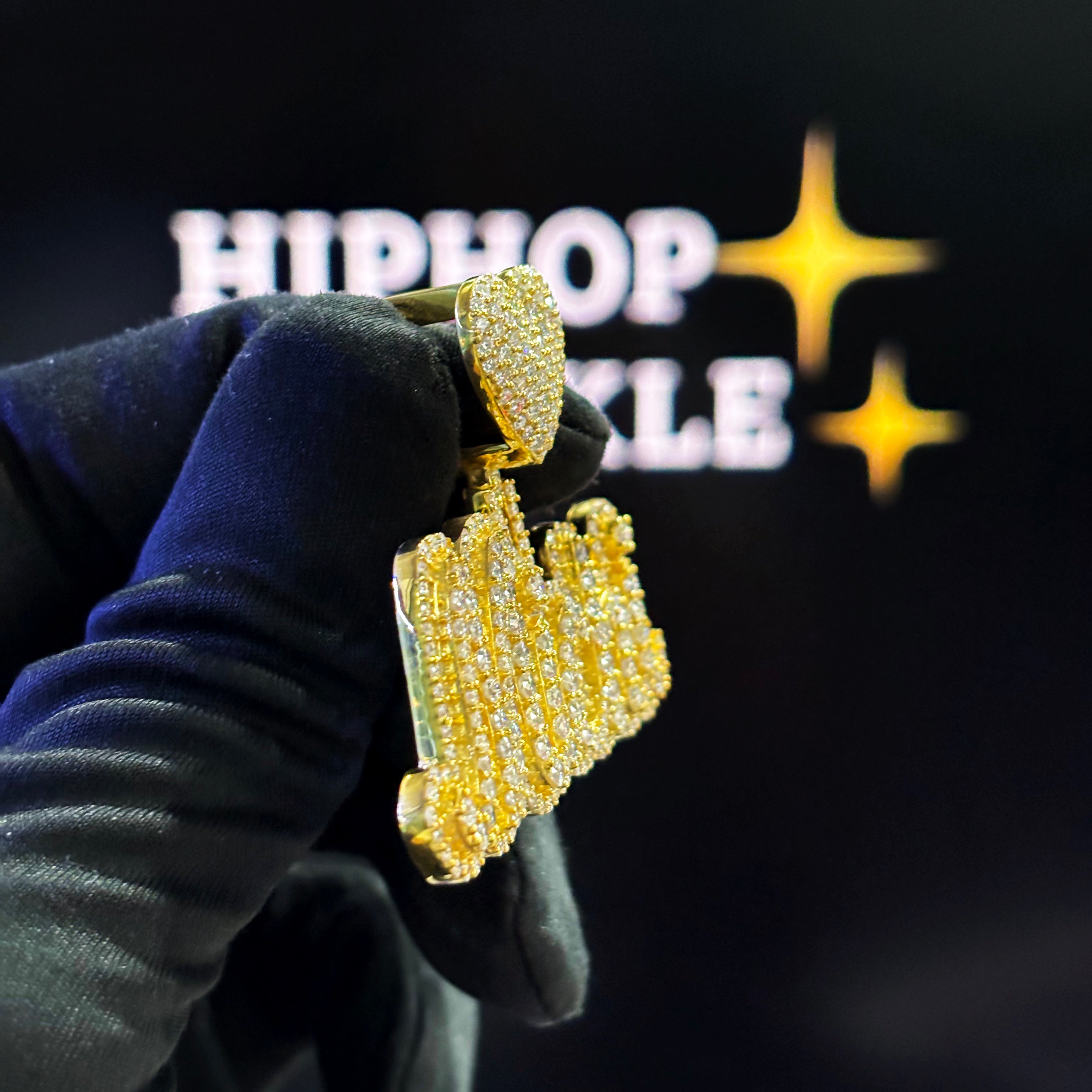 Michi Custom Name Pendant – 14K Gold Plated Iced Out with VVS Moissanite & Heart Bail (2")