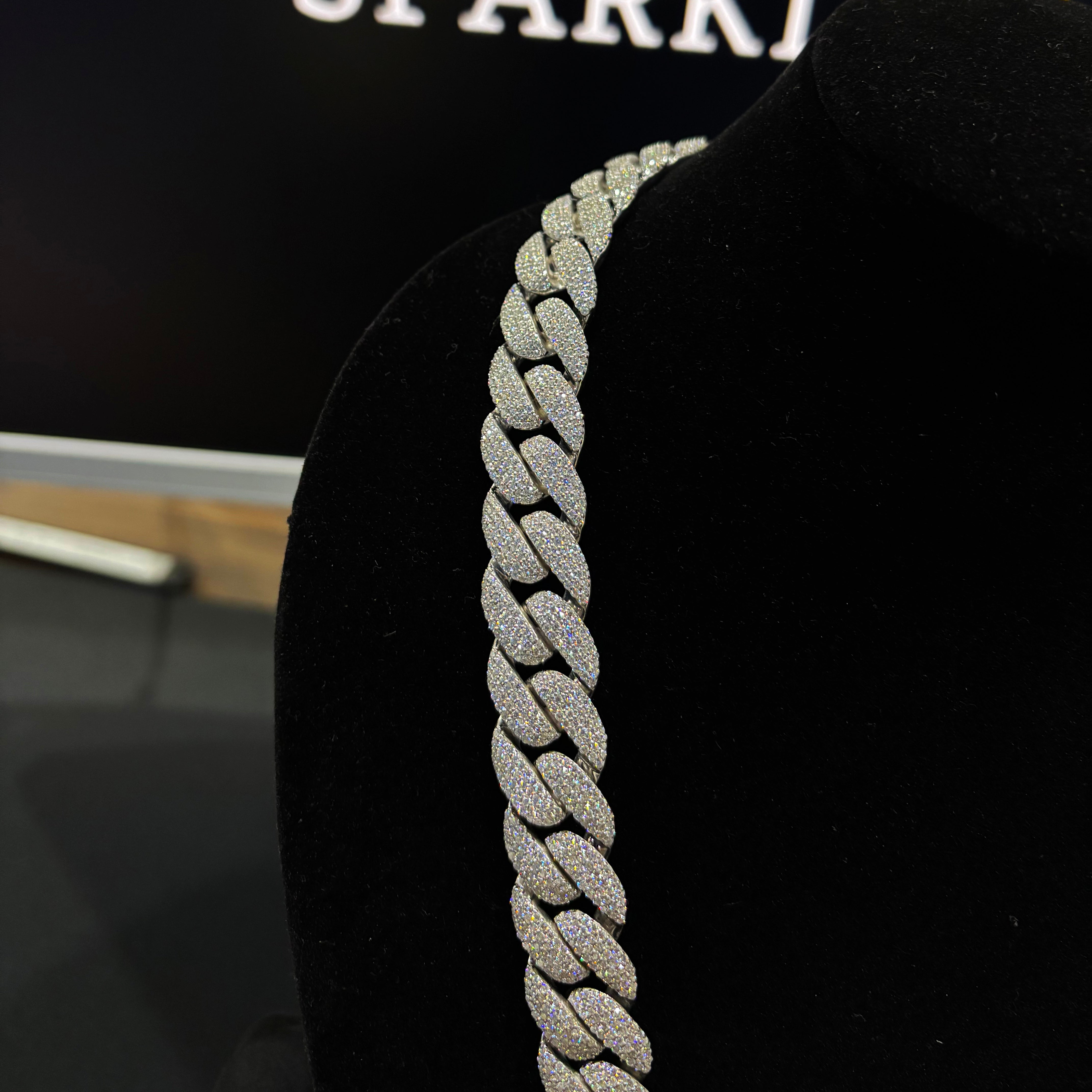 VVS Moissanite Hip Hop Jewelry – Hip Hop Sparkle