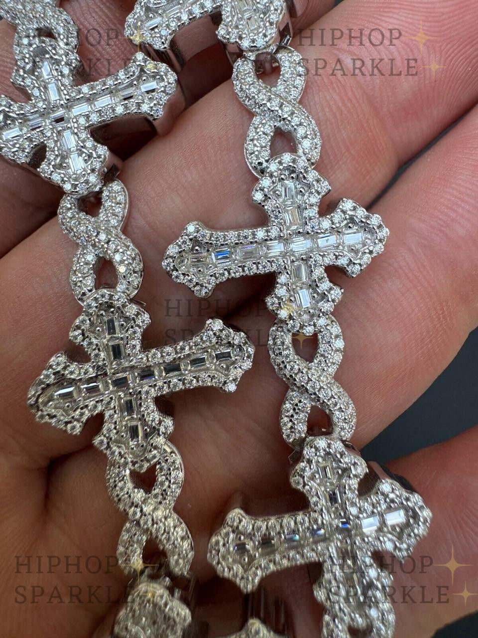 Moissanite Eternity Gothic Cross Link Bracelet Iced Out - 925 Silver - 20mm