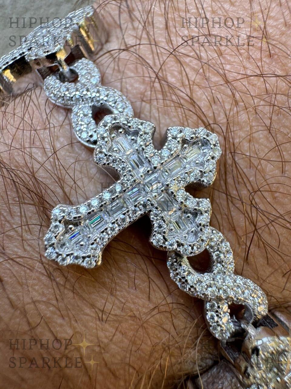 Moissanite Eternity Gothic Cross Link Bracelet Iced Out - 925 Silver - 20mm