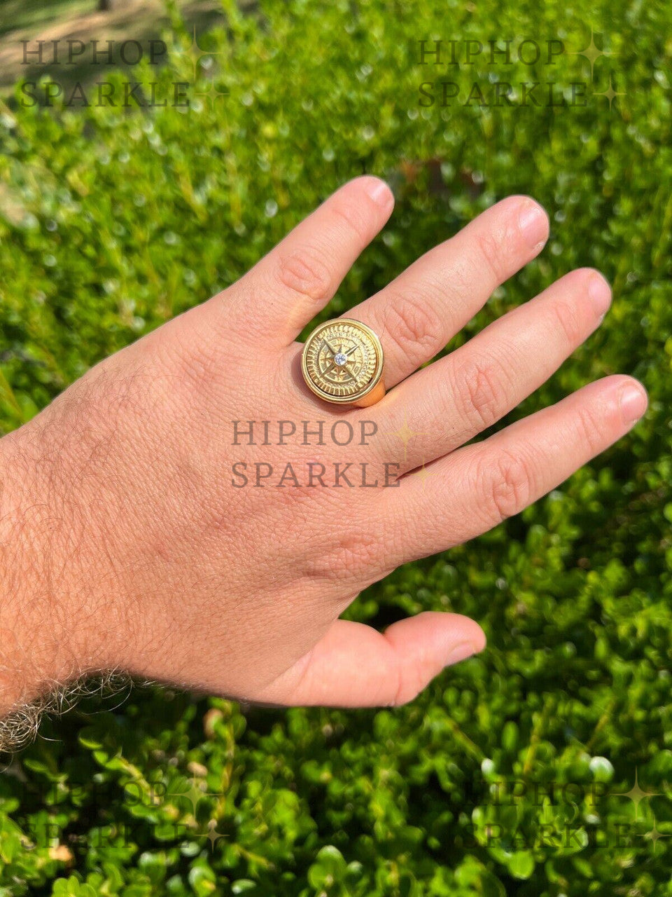 Elegant Explorer Compass Ring – 14k Gold Vermeil & 925 Silver